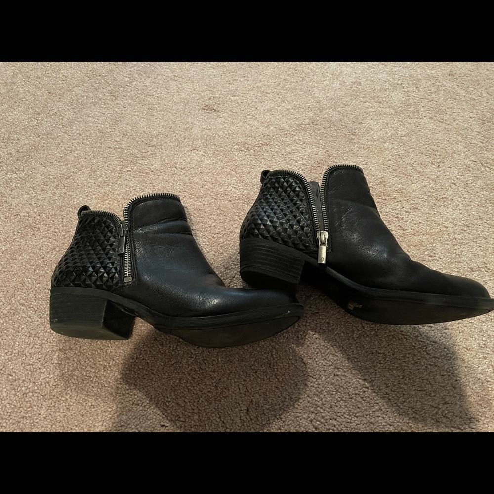 Leather booties. Perfect condition!